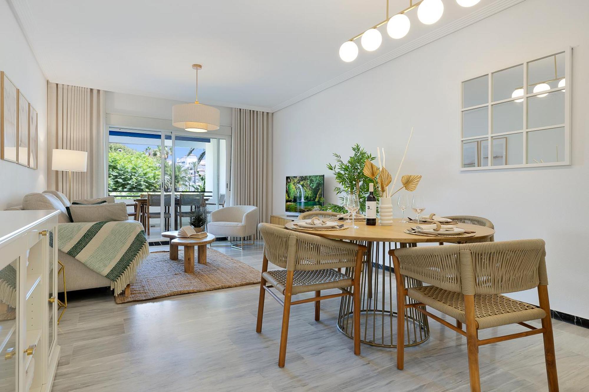 2 Bedroom Apartment In Medina Garden - Puerto Banus Марбеля Екстериор снимка