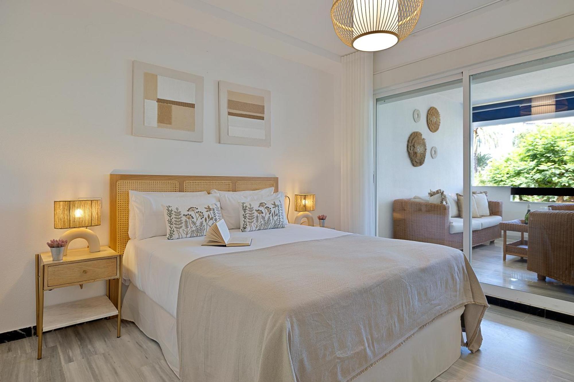 2 Bedroom Apartment In Medina Garden - Puerto Banus Марбеля Екстериор снимка