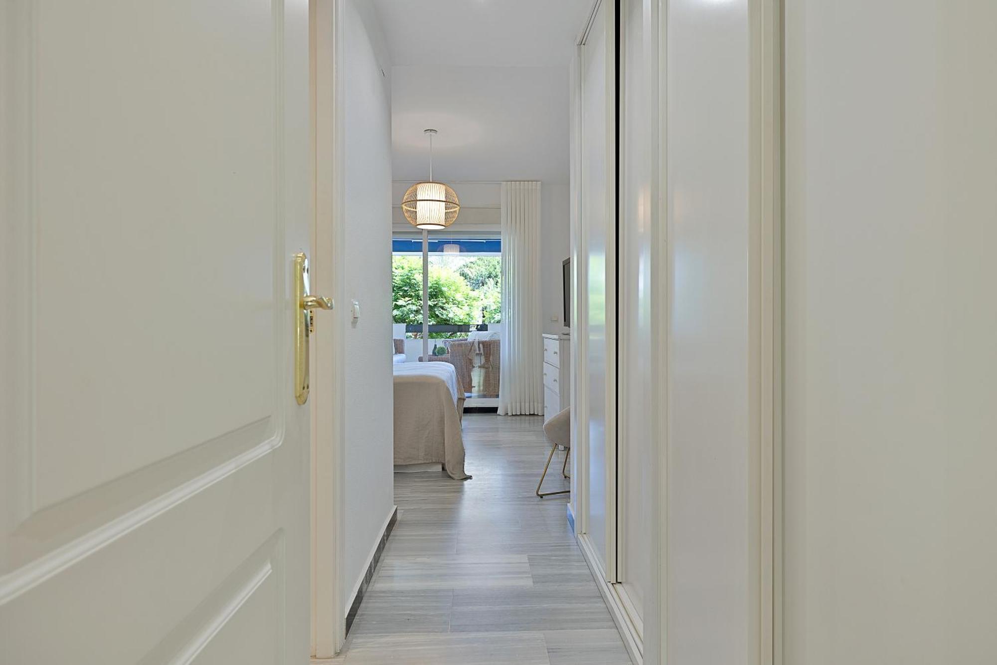 2 Bedroom Apartment In Medina Garden - Puerto Banus Марбеля Екстериор снимка